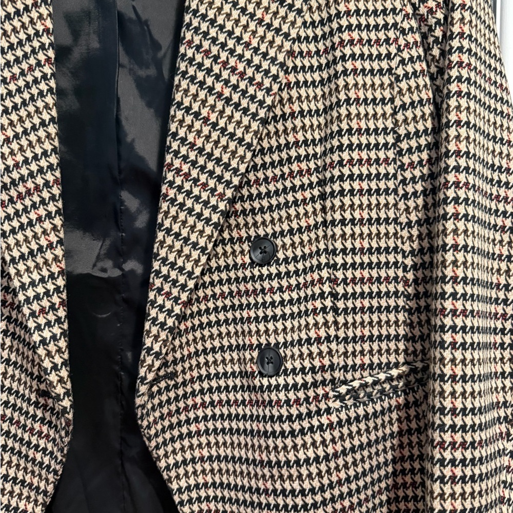 Liverpool Double Breasted Black and Tan Houndstooth Blazer - Picture 4 of 5